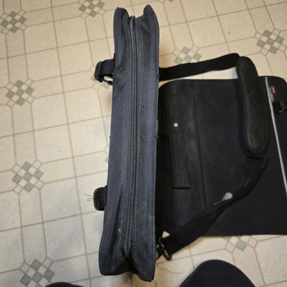 Calpak‎ California Pack Black & Camo Delta Waterfowl Travel Messenger Laptop Bag